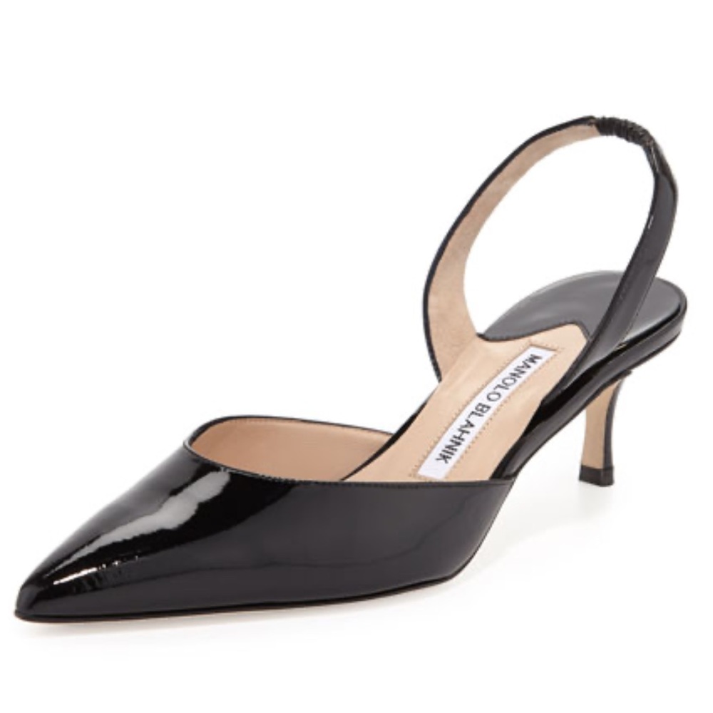 Black patent Manolo Blahnik kitten heel 36.5